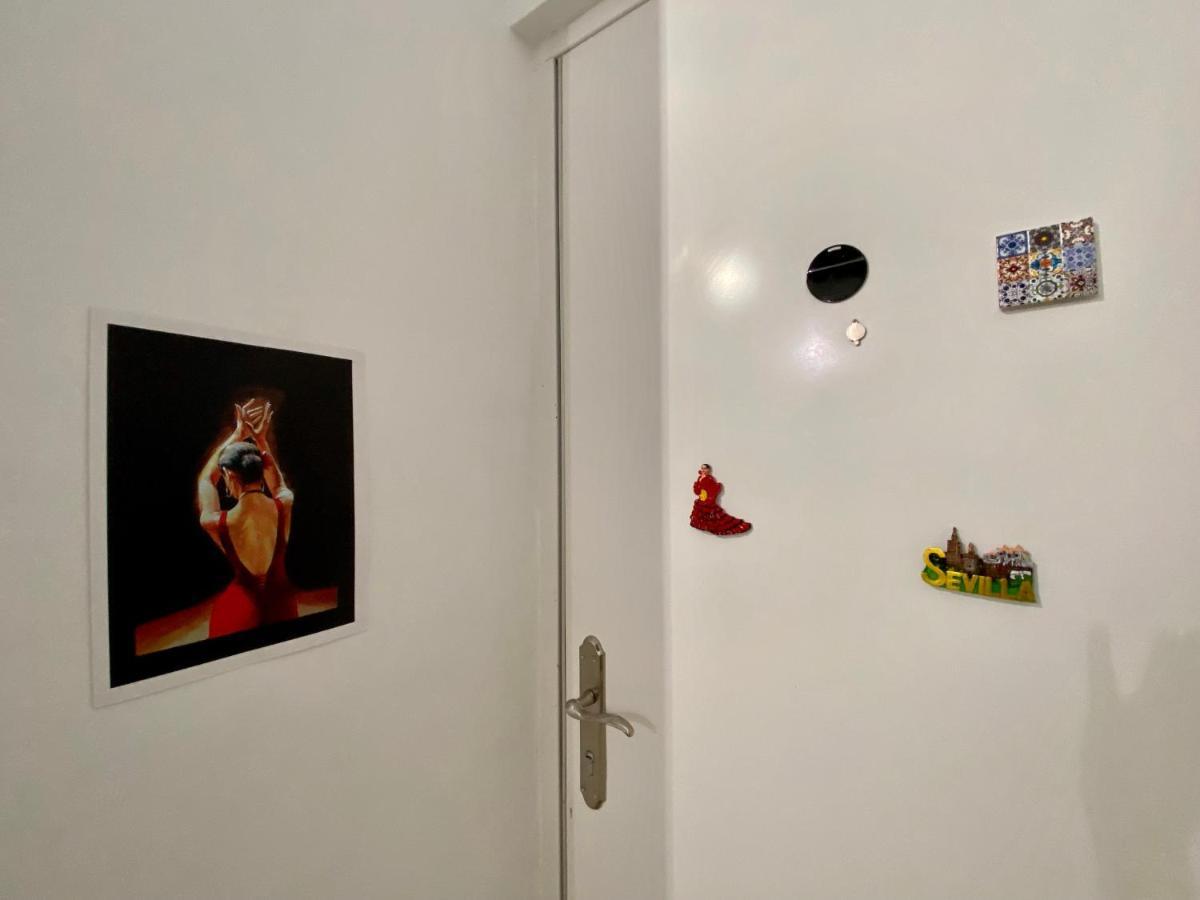 Apartamento Cosy studio in Alameda district Sevilla Exterior foto