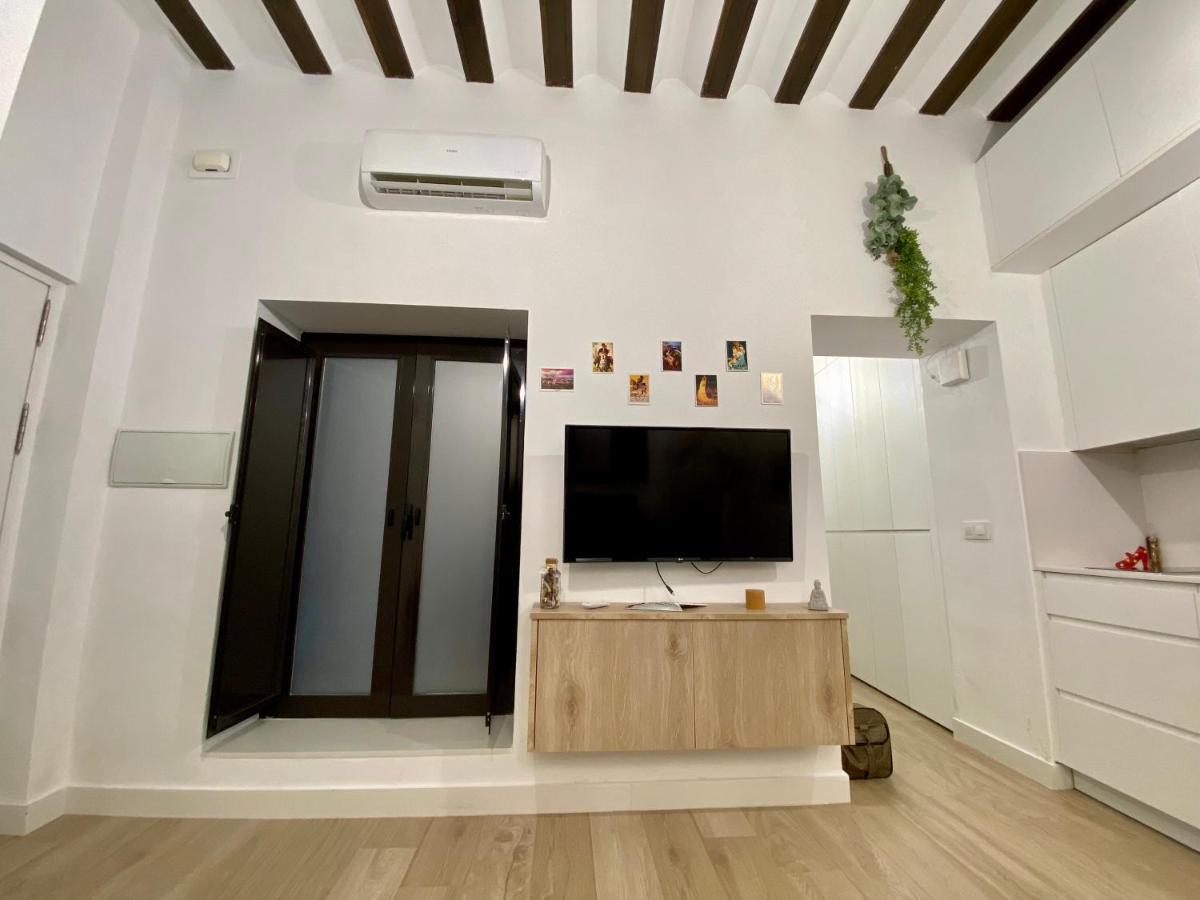 Apartamento Cosy studio in Alameda district Sevilla Exterior foto